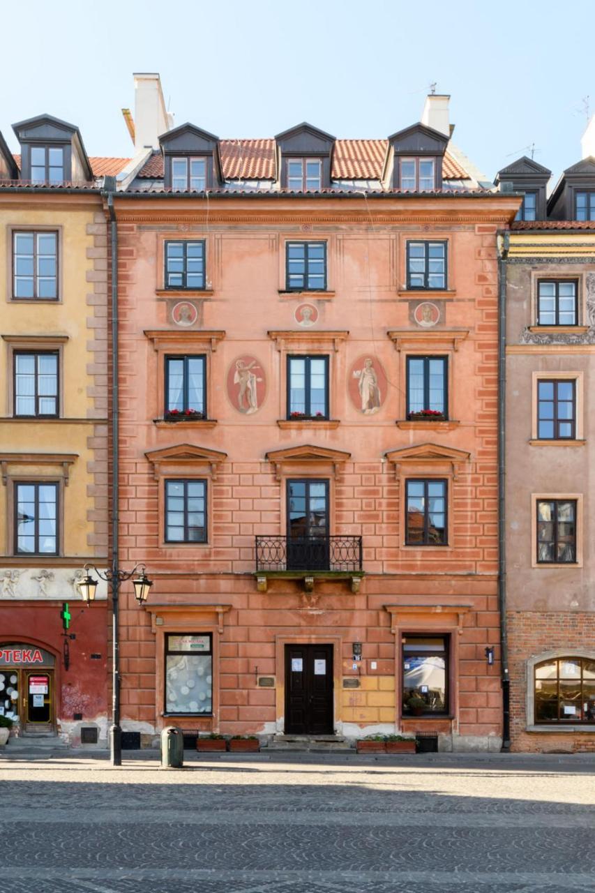 P&O Serviced Apartments Old Town Square Studio وارسو المظهر الخارجي الصورة